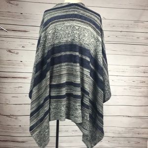 Cejon Sweaters - Cejon poncho Cejon Sweaters - Cejon poncho